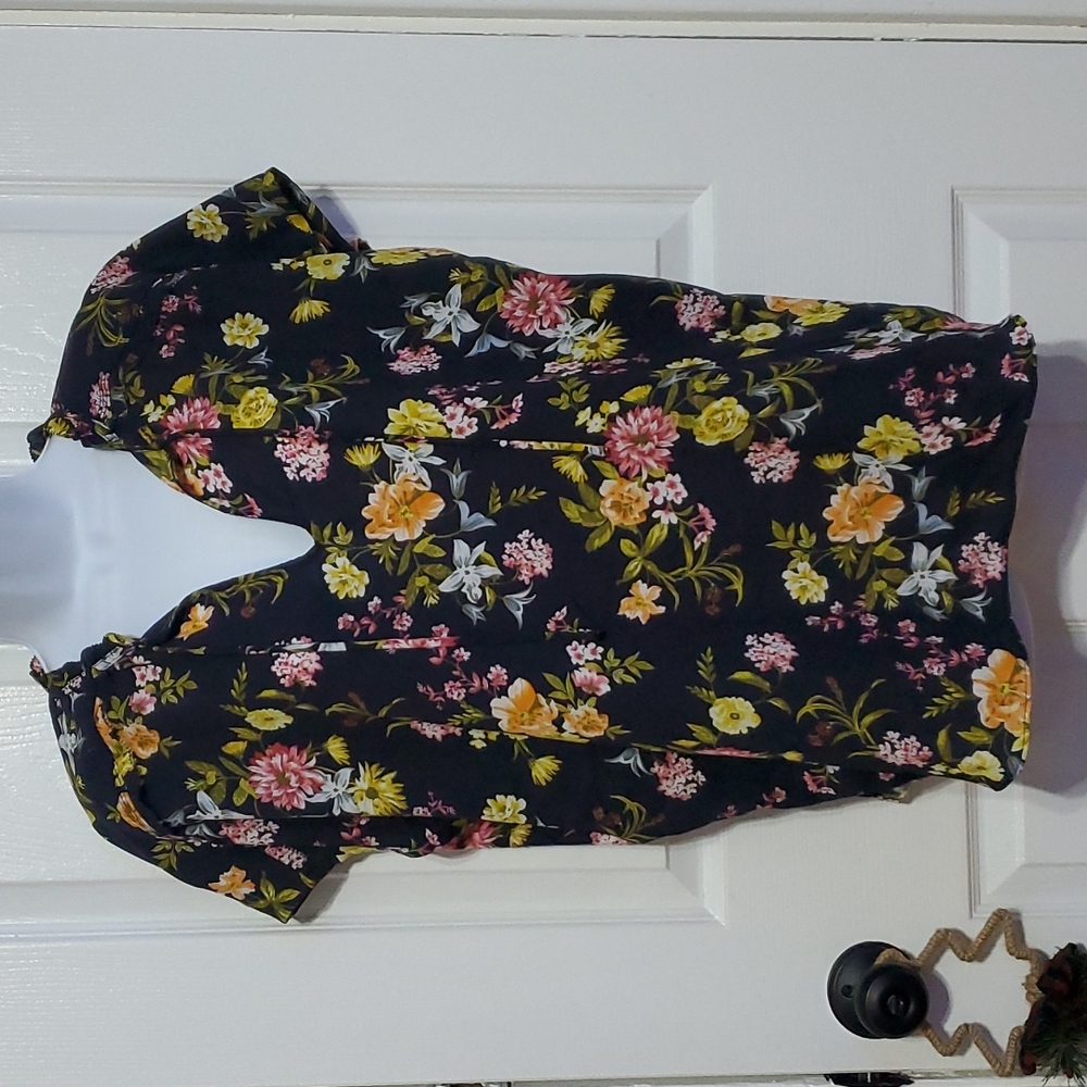 LOFT floral blouse